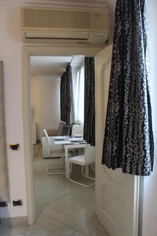 Apartment Trevi Fountain & Spanish Steps โรม ภายนอก รูปภาพ